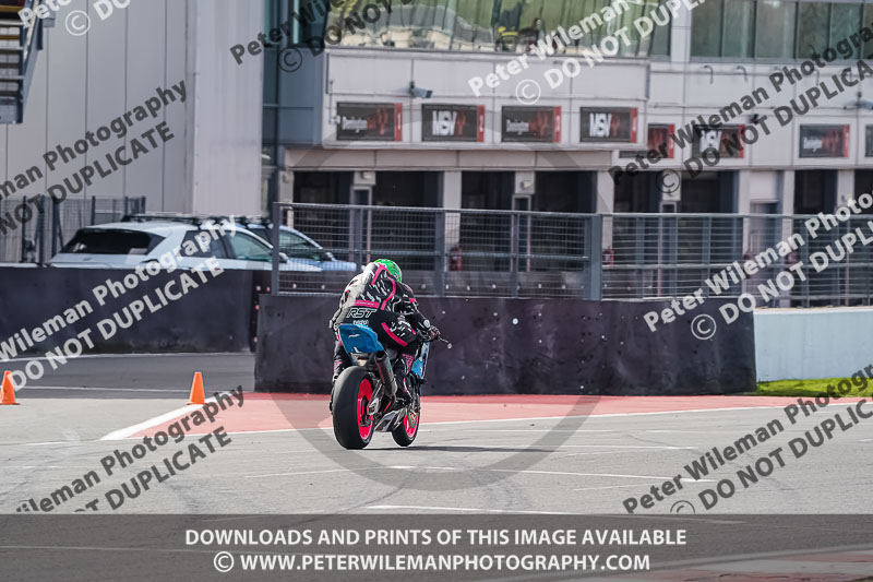 donington no limits trackday;donington park photographs;donington trackday photographs;no limits trackdays;peter wileman photography;trackday digital images;trackday photos